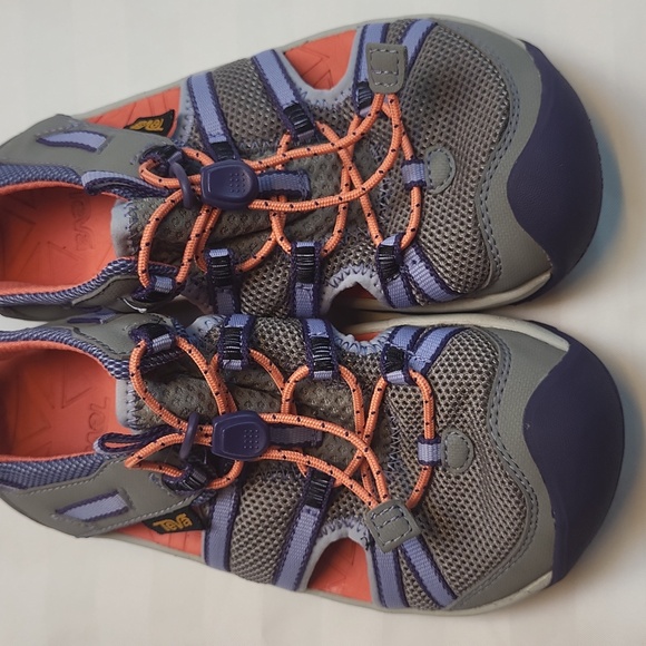 Teva Manatee Sport Sandals. - Picture 7 of 13